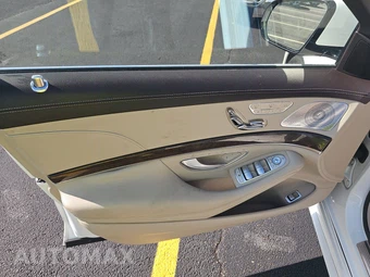 2016 Mercedes-Benz S 550 Sedan - miniatura 9