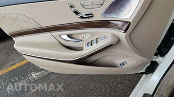 2016 Mercedes-Benz S 550 Sedan - miniatura 25