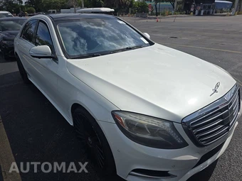 2016 Mercedes-Benz S 550 Sedan - miniatura 3