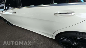 2016 Mercedes-Benz S 550 Sedan - miniatura 35