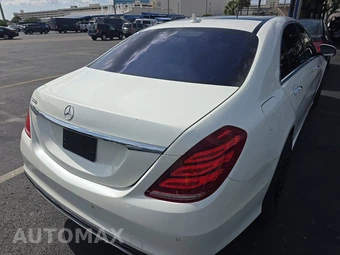 2016 Mercedes-Benz S 550 Sedan - miniatura 4