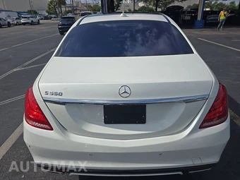 2016 Mercedes-Benz S 550 Sedan - miniatura 5