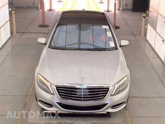 2016 Mercedes-Benz S 550 Sedan - miniatura 2