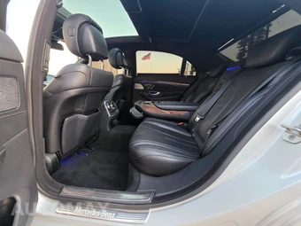 2016 Mercedes-Benz S 550 Sedan - miniatura 12