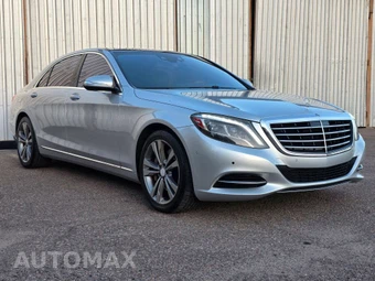 2016 Mercedes-Benz S 550 Sedan - miniatura 4