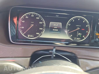 2016 Mercedes-Benz S 550 Sedan – miniatura 18