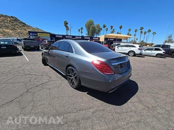 2016 Mercedes-Benz S 550 Sedan - miniatura 2