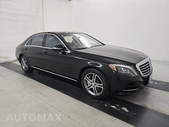 2016 Mercedes-Benz S 550 Sedan - miniatura 3