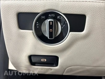 2016 Mercedes-Benz SL 400 - miniatura 32