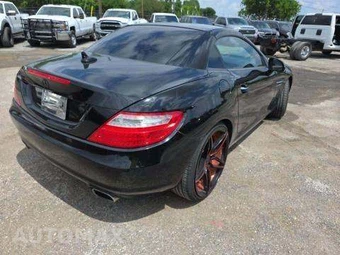 2016 Mercedes-Benz SLK 300 – miniatura 3