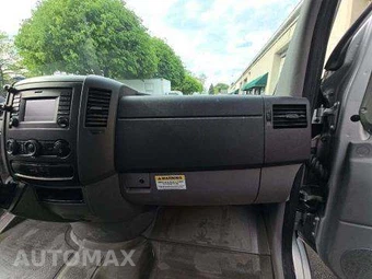 2016 Mercedes-Benz Sprinter 2500 Cargo Van Standard Roof 144.3" WB – miniatura 17