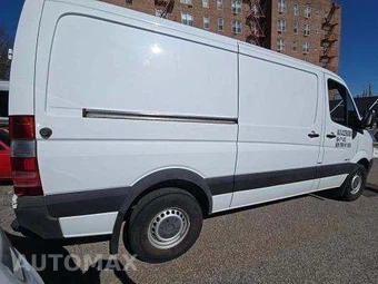 2016 Mercedes-Benz Sprinter 2500 Cargo Van Standard Roof 144.3" WB - miniatura 3