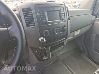 2016 Mercedes-Benz Sprinter 2500 Crew Van Standard Roof 144.3" WB - miniatura 11