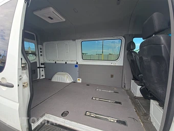 2016 Mercedes-Benz Sprinter 2500 Crew Van Standard Roof 144.3" WB - miniatura 13