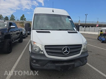 2016 Mercedes-Benz Sprinter 2500 Crew Van Standard Roof 144.3" WB - miniatura 2