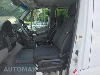 2016 Mercedes-Benz Sprinter 2500 Crew Van Standard Roof 144.3" WB - miniatura 13