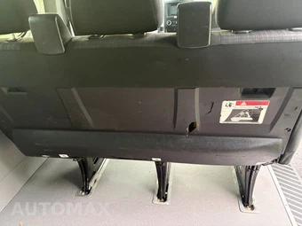 2016 Mercedes-Benz Sprinter 2500 Crew Van Standard Roof 144.3" WB - miniatura 25