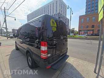 2016 Mercedes-Benz Sprinter 2500 Passenger Van 144.3" WB – miniatura 2