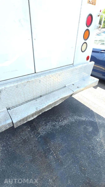 2016 Mercedes-Benz Sprinter 3500 Cab Chassis DRW - miniatura 17
