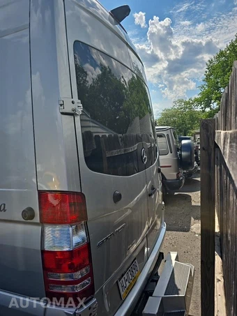 2016 Mercedes-Benz Sprinter 3500 Cargo Van DRW High Roof 170.3" WB - miniatura 16