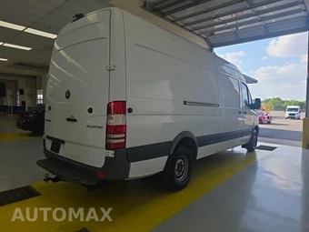 2016 Mercedes-Benz Sprinter 3500 Cargo Van High Roof 170.3" WB – miniatura 4