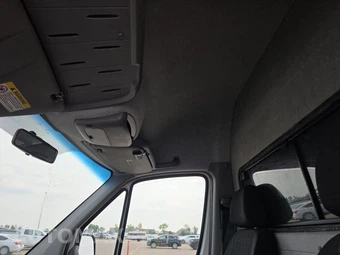 2016 Mercedes-Benz Sprinter 3500 Cargo Van High Roof 170.3" WB – miniatura 18