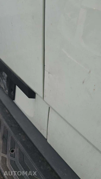 2016 Mercedes-Benz Sprinter 3500 Cargo Van High Roof 170.3" WB – miniatura 23