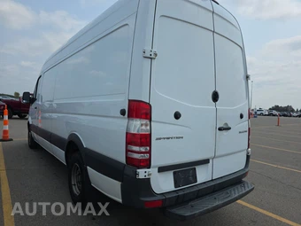 2016 Mercedes-Benz Sprinter 3500 Cargo Van High Roof 170.3" WB – miniatura 6