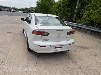 2016 Mitsubishi Lancer SE - miniatura 12