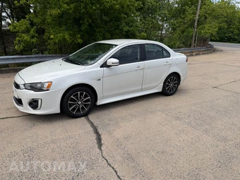 2016 Mitsubishi Lancer SE - miniatura 16