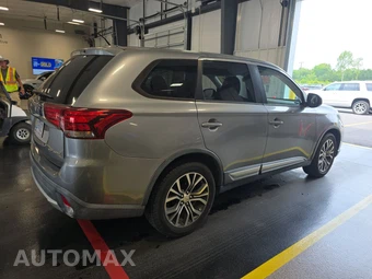 2016 Mitsubishi Outlander ES – miniatura 4