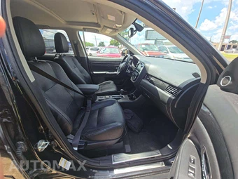 2016 Mitsubishi Outlander GT - miniatura 19