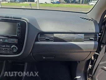 2016 Mitsubishi Outlander GT - miniatura 20