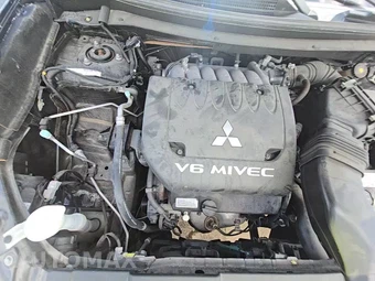 2016 Mitsubishi Outlander GT - miniatura 27