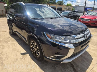2016 Mitsubishi Outlander GT - miniatura 4