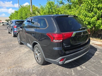 2016 Mitsubishi Outlander SE – miniatura 6