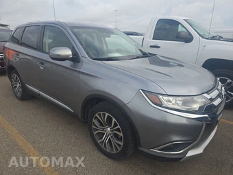 2016 Mitsubishi Outlander SE – miniatura 3