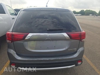 2016 Mitsubishi Outlander SE – miniatura 5