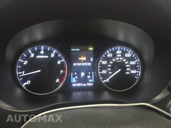 2016 Mitsubishi Outlander SEL – miniatura 12