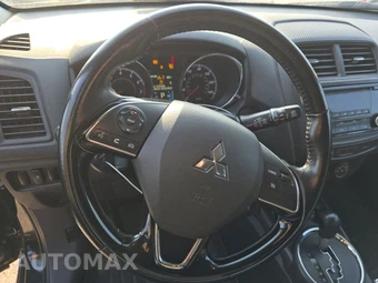 2016 Mitsubishi Outlander Sport ES – miniatura 16