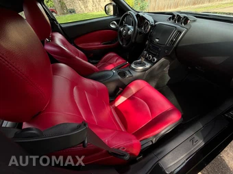 2016 Nissan 370Z Coupe – miniatura 13