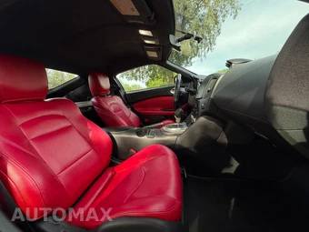 2016 Nissan 370Z Coupe – miniatura 14