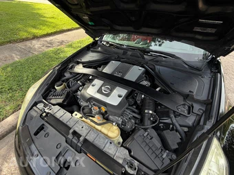 2016 Nissan 370Z Coupe – miniatura 22