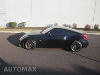 2016 Nissan 370Z NISMO Coupe – miniatura 23