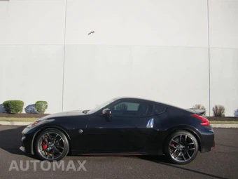 2016 Nissan 370Z NISMO Coupe – miniatura 24