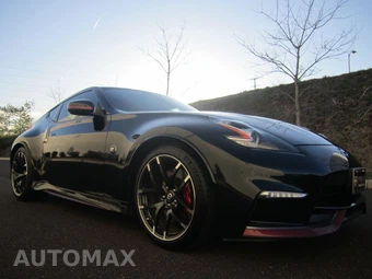 2016 Nissan 370Z NISMO Coupe – miniatura 3