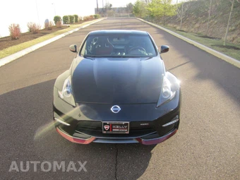2016 Nissan 370Z NISMO Coupe – miniatura 33