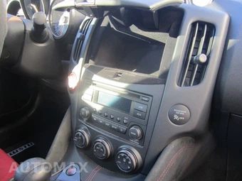 2016 Nissan 370Z NISMO Coupe – miniatura 49