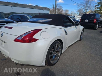 2016 Nissan 370Z Touring Sport Convertible - miniatura 3
