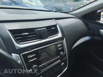 2016 Nissan Altima 2.5 S - miniatura 9